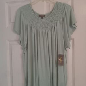 New Ladies Short Sleeve Celery Green Top (XL)